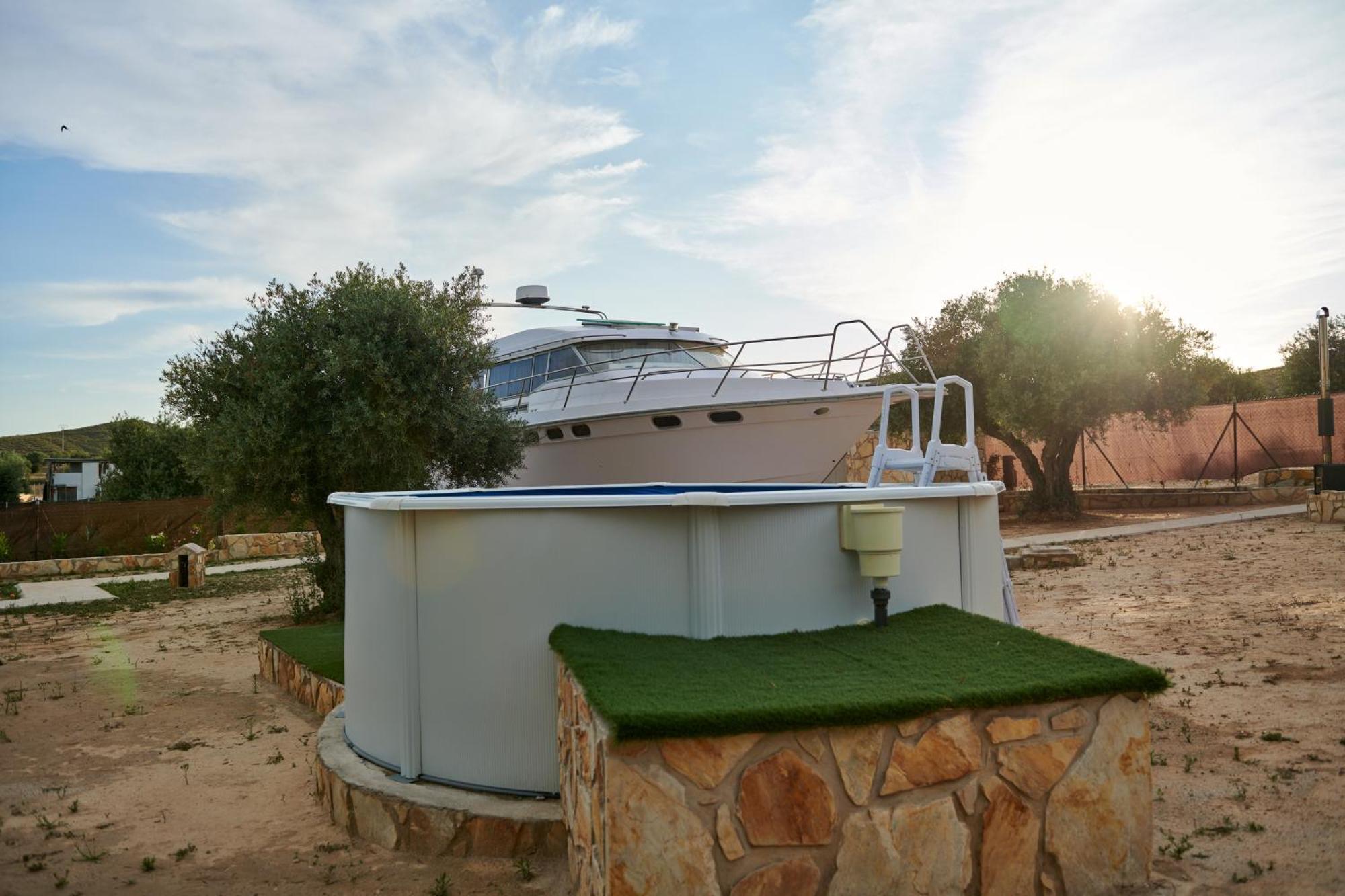 Villa Cuchi-Barco Morata de Tajuna Exterior foto